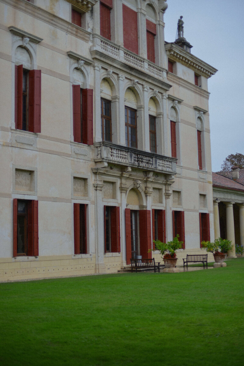 Villa e Degustazione as seen On the Italian on Tour’s 10 day Northern Italian Delights Food & Wine Tour