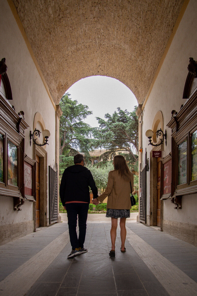 Chantelle and Giovanni are your Italian guides to discover the real, off the beaten path italy