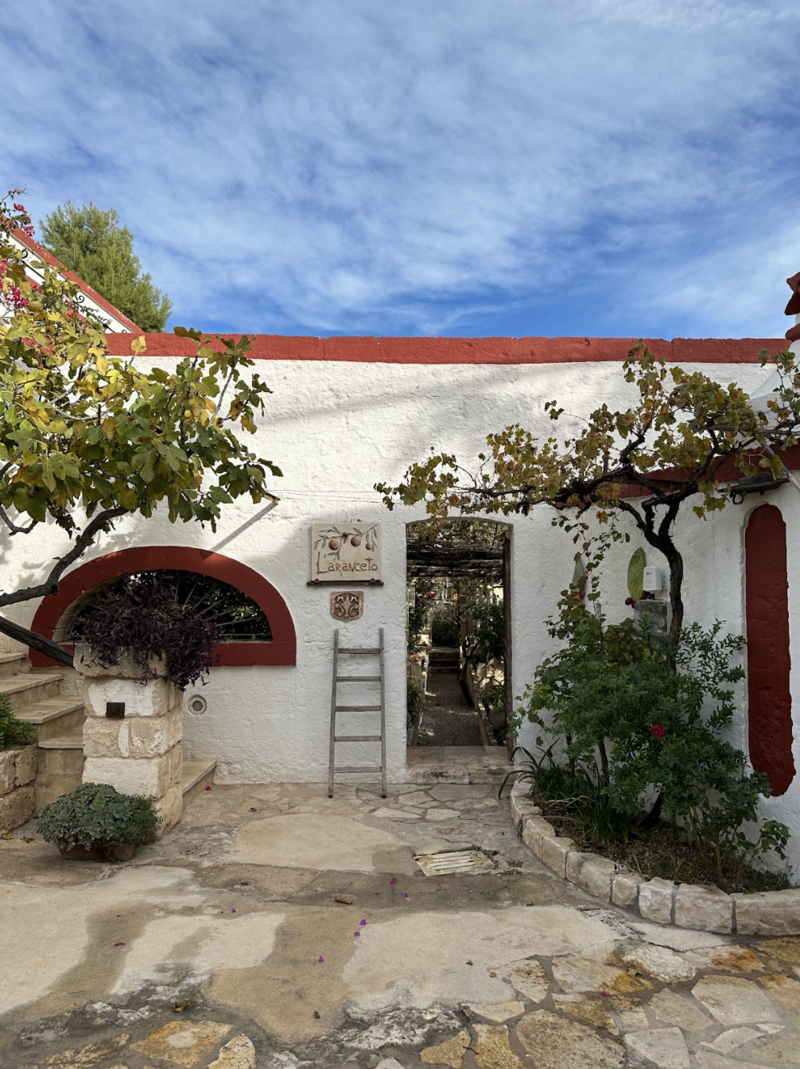 white italian building On the Italian on Tour’s 8 day Passport to Puglia Food & Wine Tour